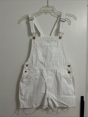 Universal Thread White Denim Short Overalls